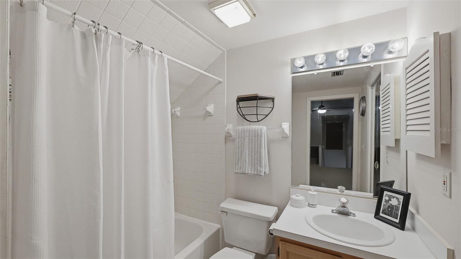 4504 Citation Ln #c Property Photo 21