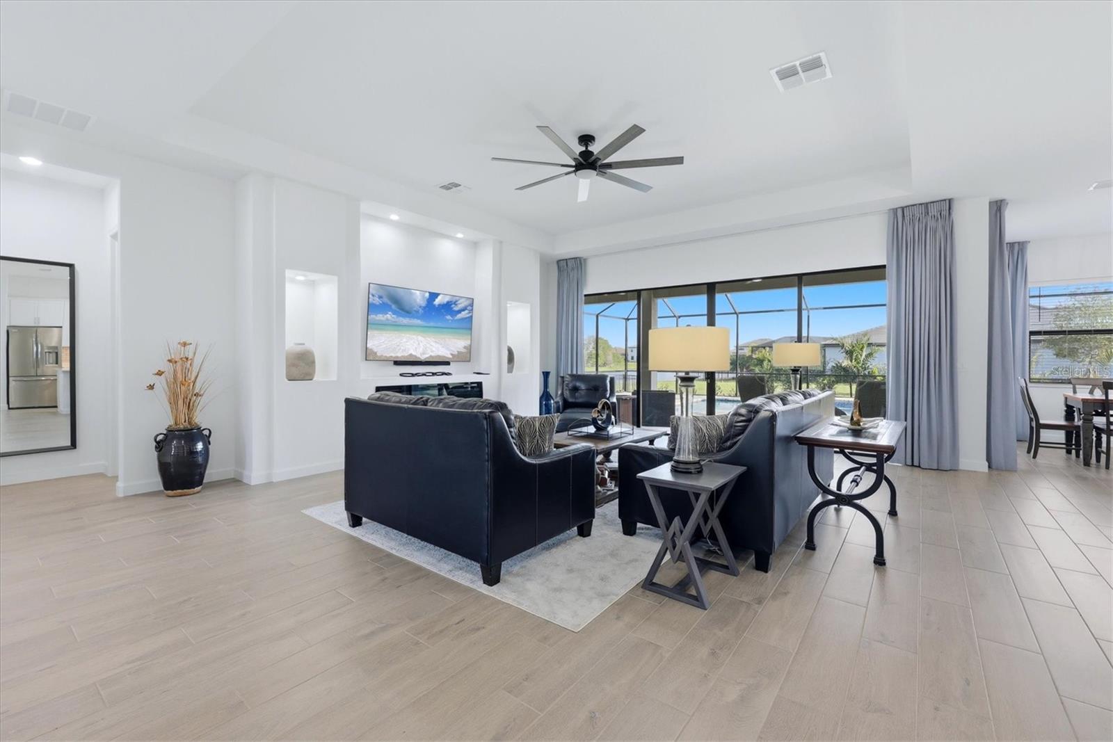 15306 Golden Beam Pl Property Photo 18