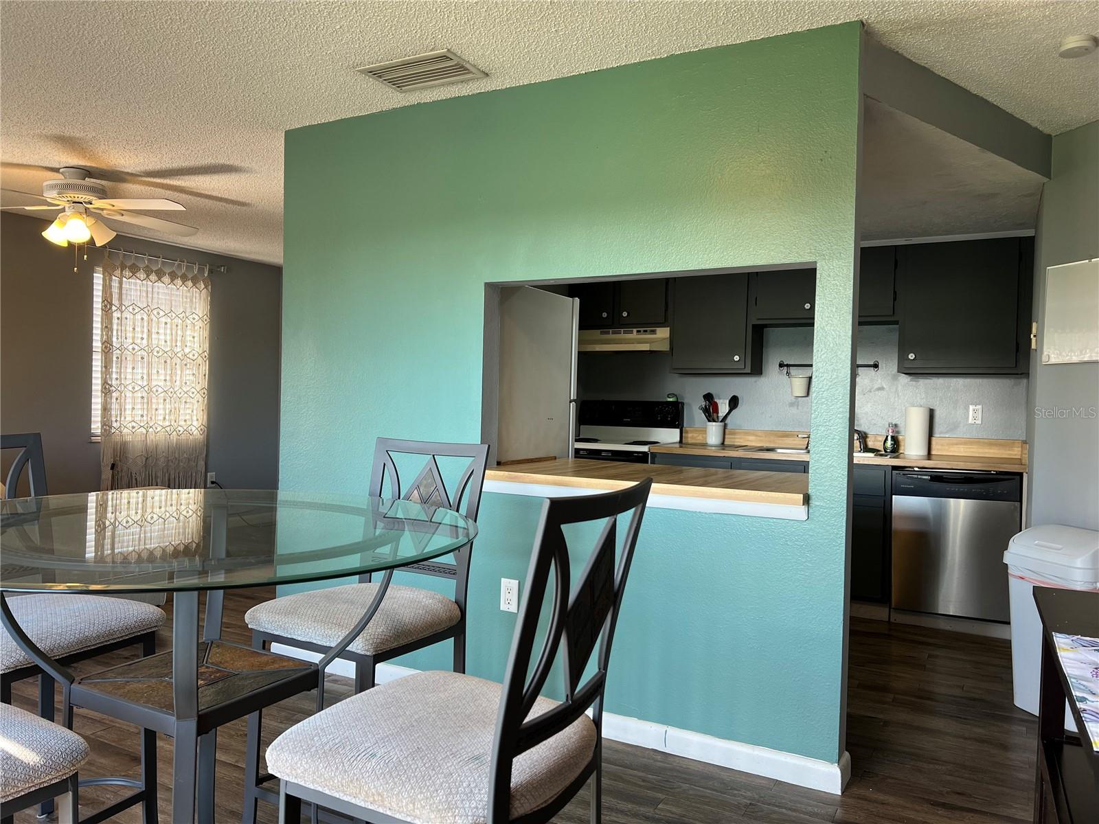 5026 Water Oak Dr #208 Property Photo 7