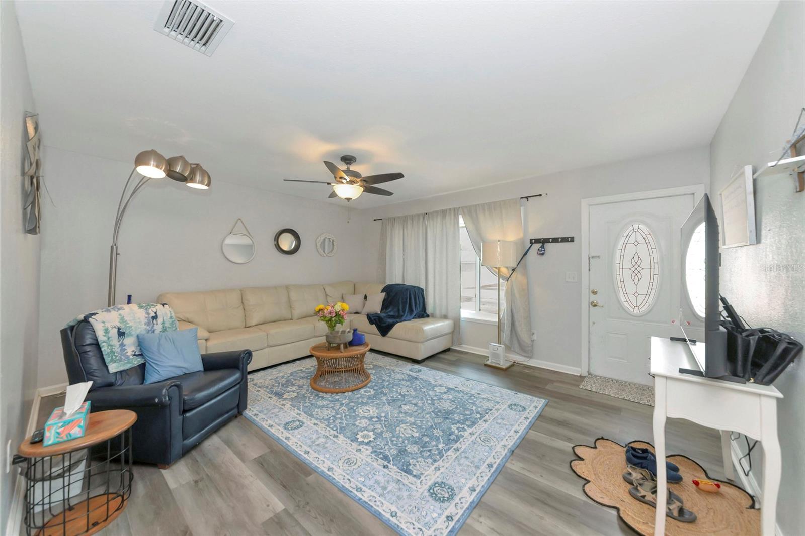 6703 Electra Ave Property Photo 4