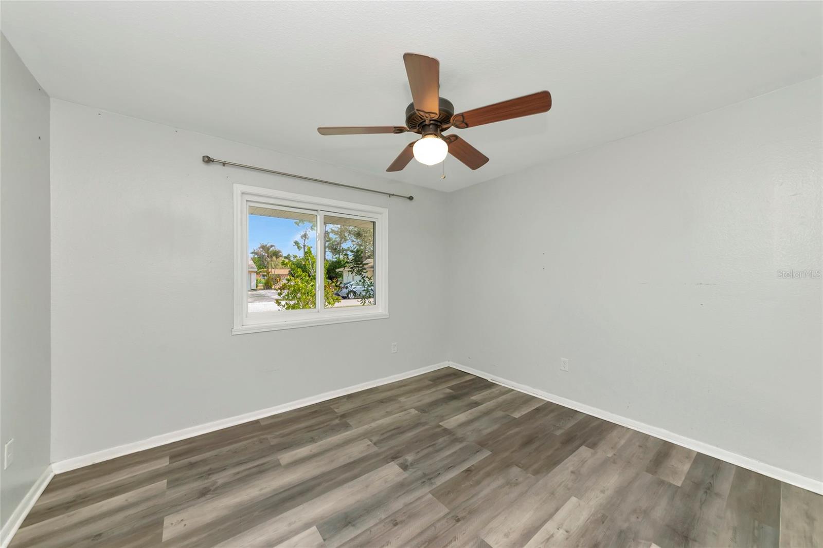 6703 Electra Ave Property Photo 30