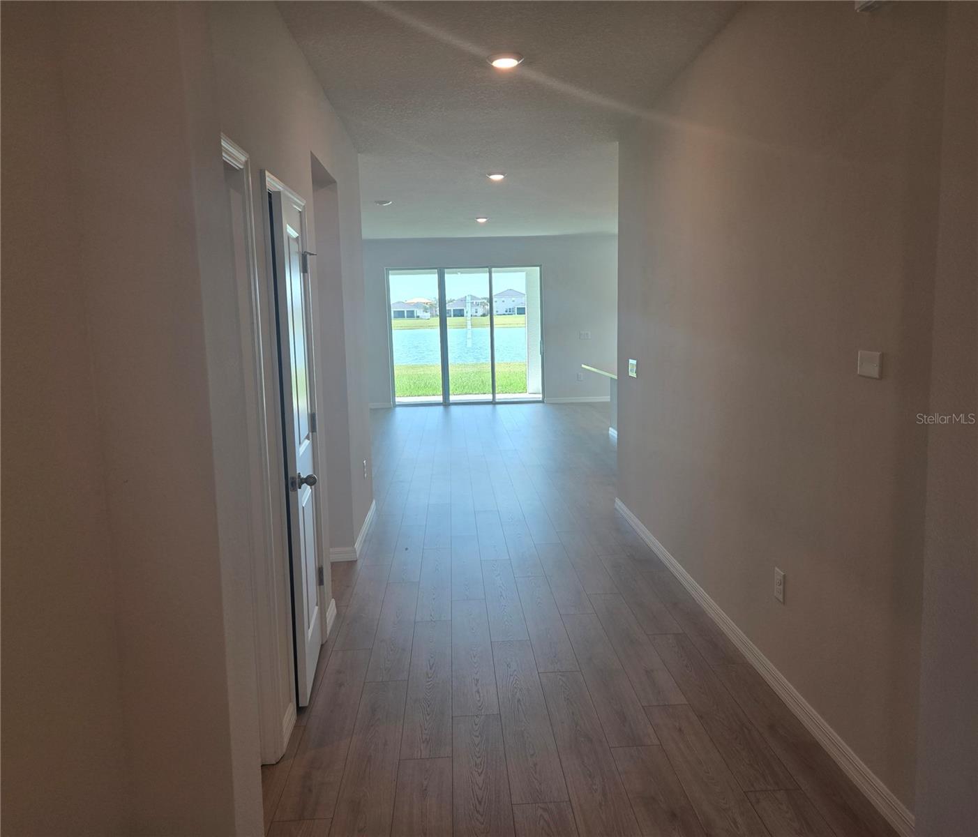 17155 James Trl Property Photo 3