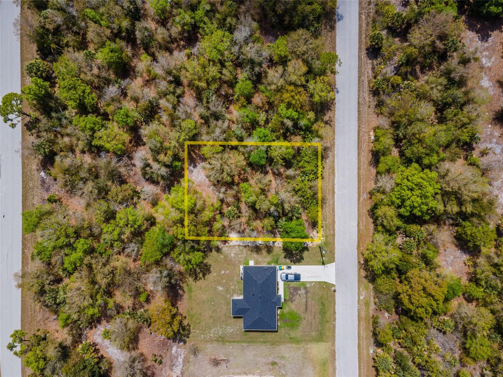 7084 Lippman Rd Property Photo 2