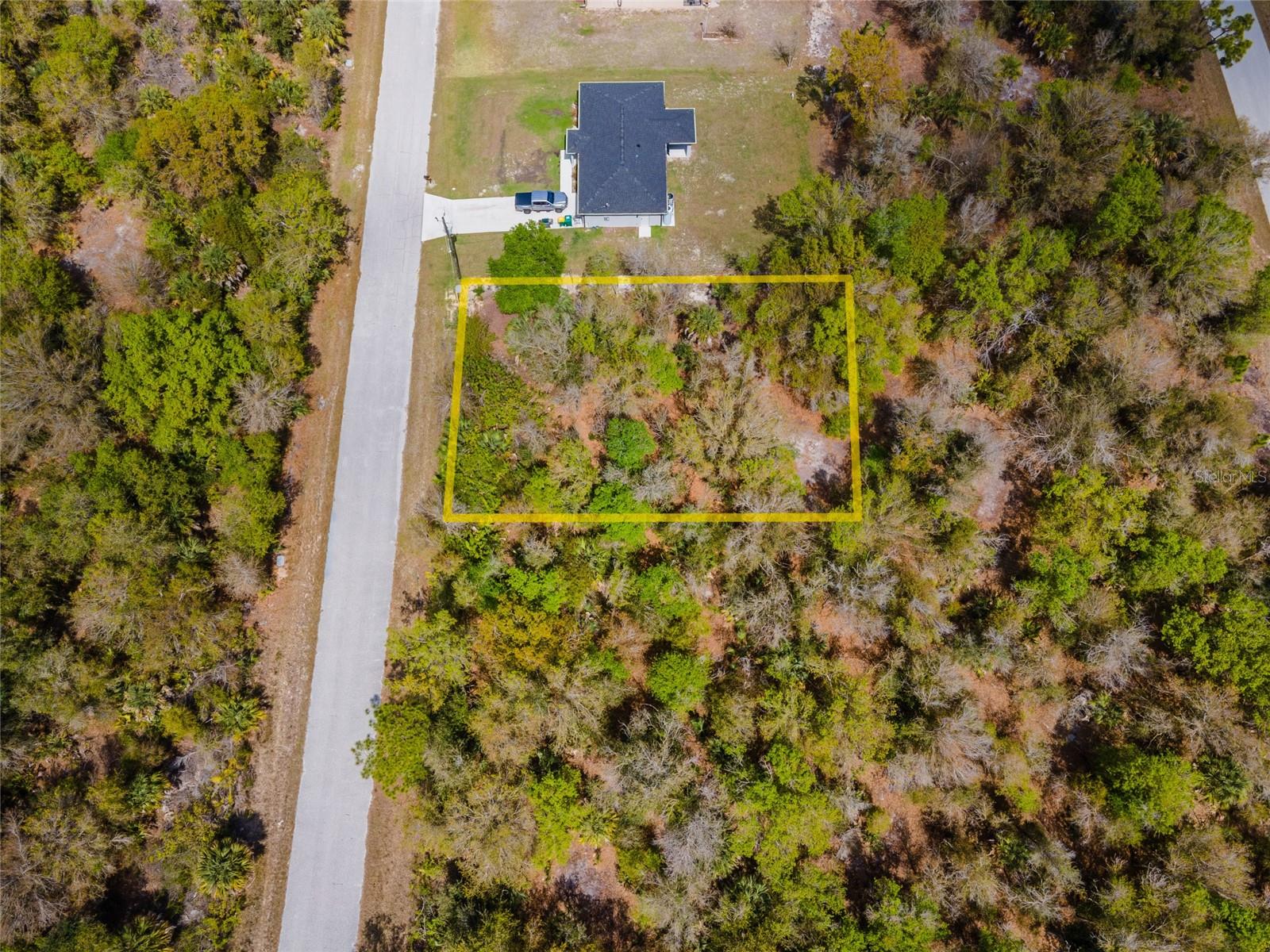 7084 Lippman Rd Property Photo 3