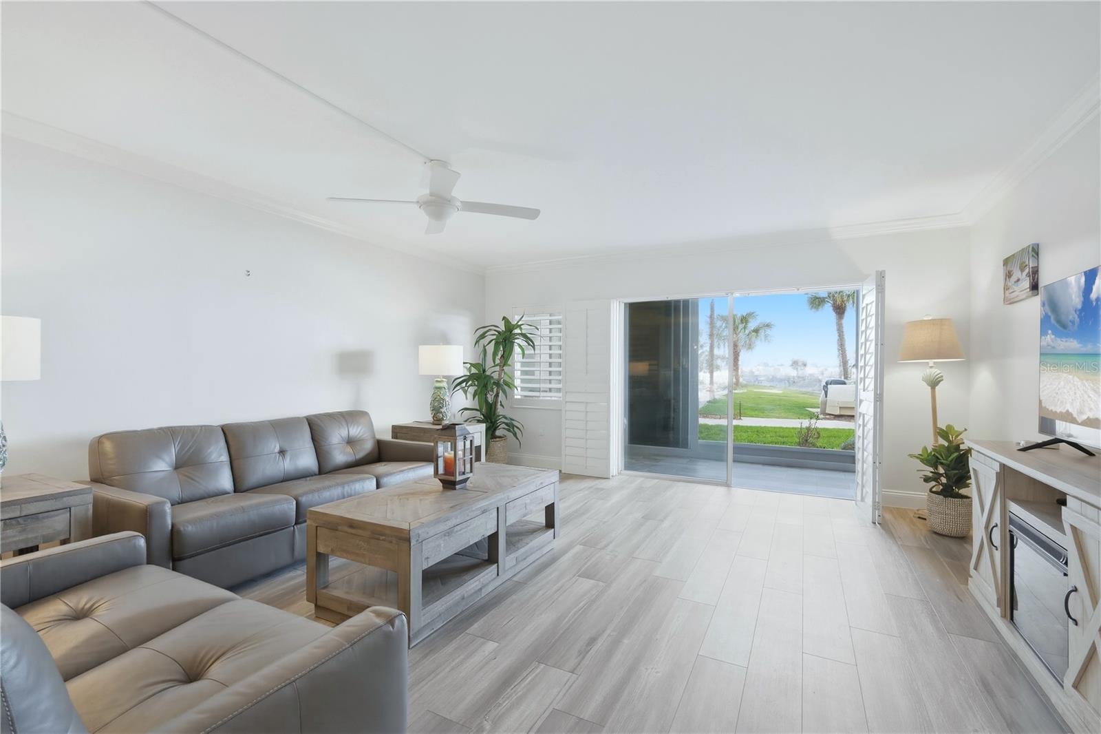 1150 Tarpon Center Dr #1g Property Photo 7