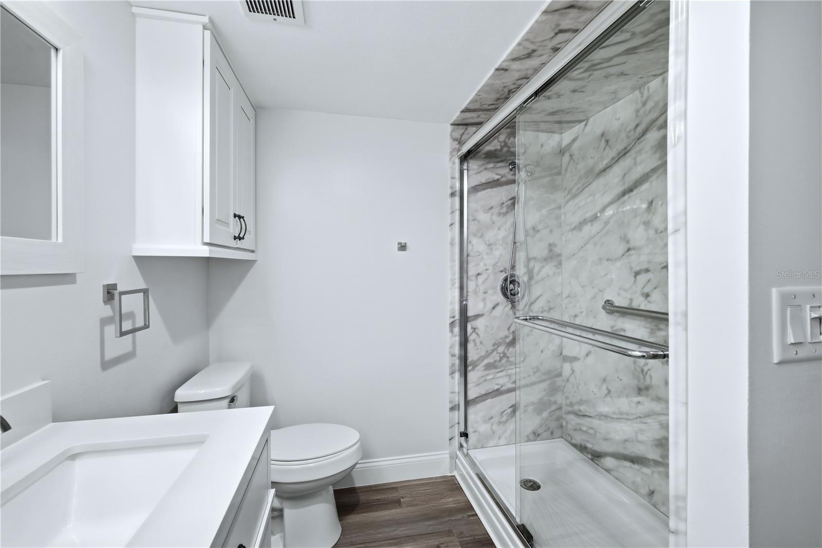 1150 Tarpon Center Dr #1g Property Photo 30
