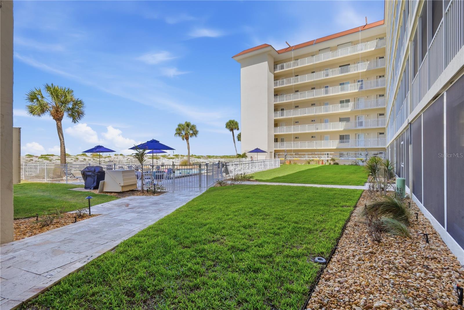 1150 Tarpon Center Dr #1g Property Photo 38