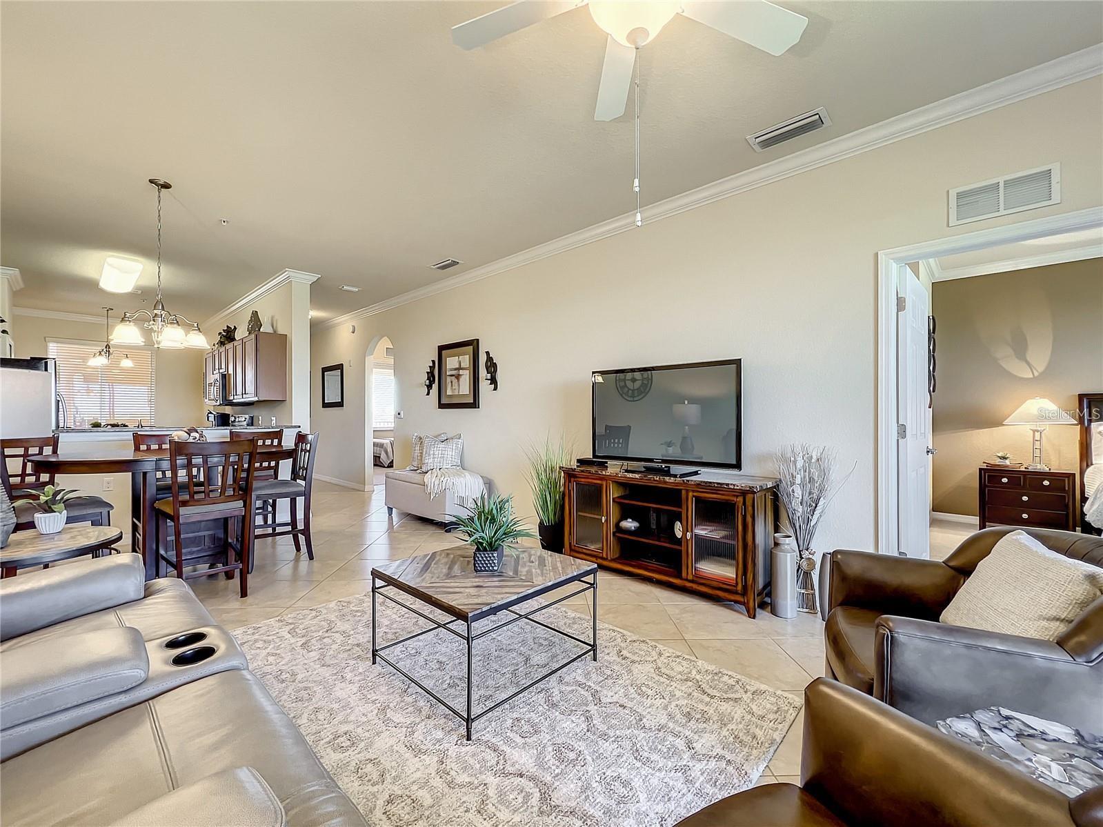 8205 Grand Estuary Trl #403 Property Photo 12