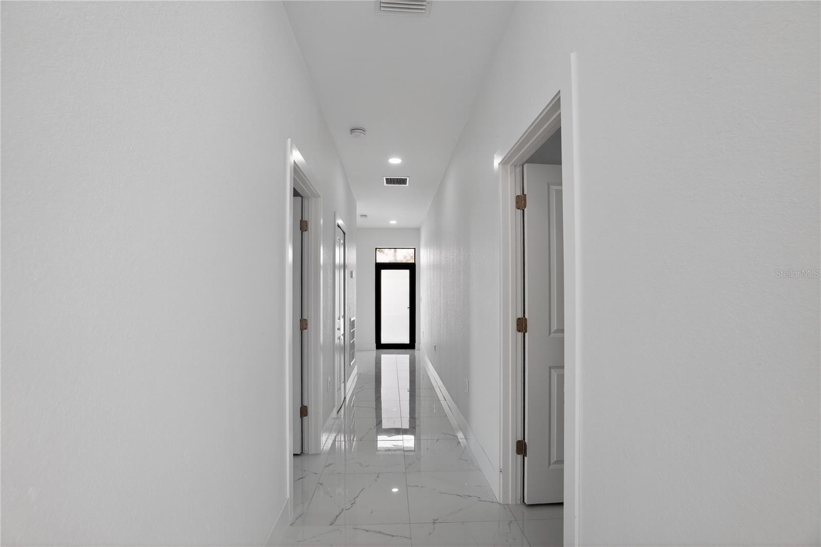 336 Sunset Rd Property Photo 8