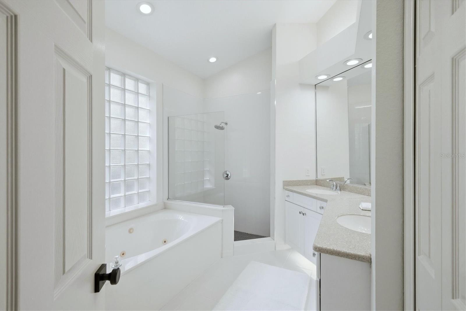 7904 Hampton Ct Property Photo 19