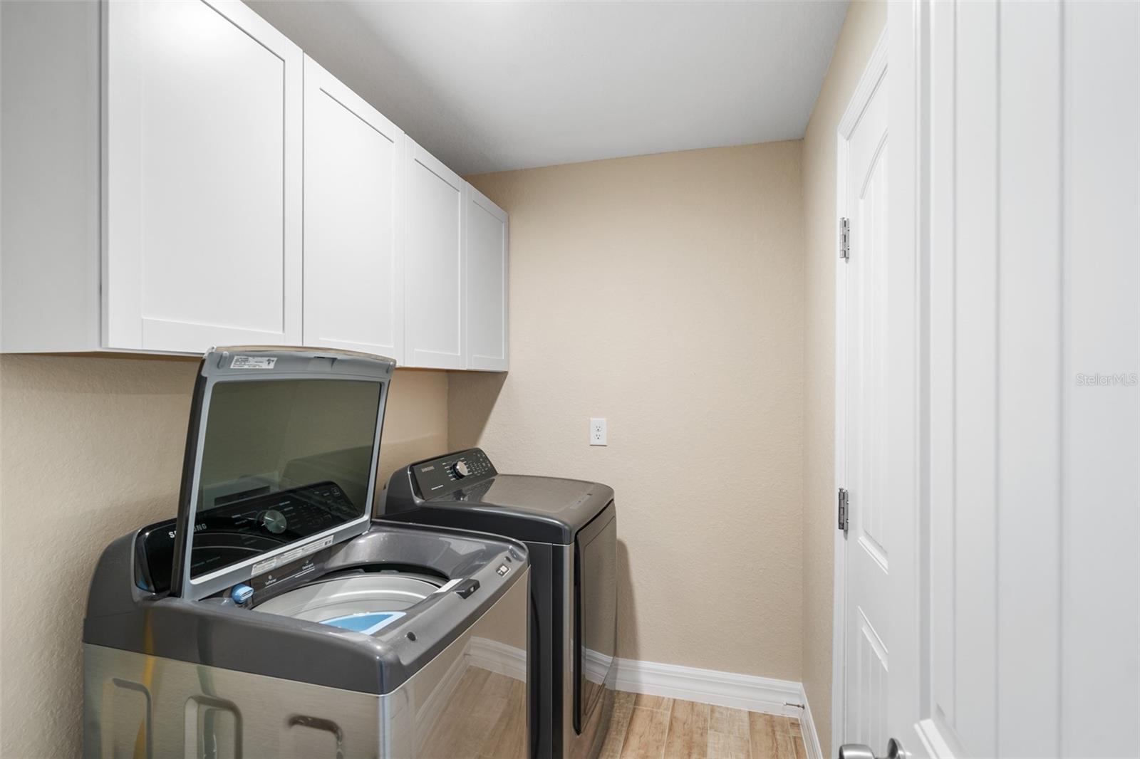 111 Sunset Rd Property Photo 34