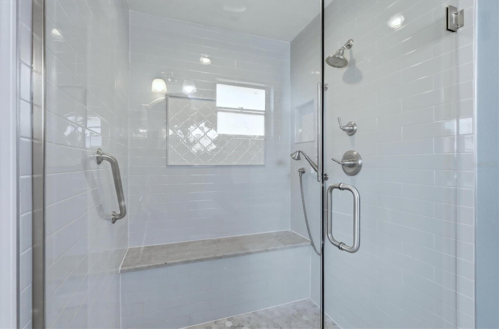 2713 Riverbluff Ct #v101 Property Photo 19