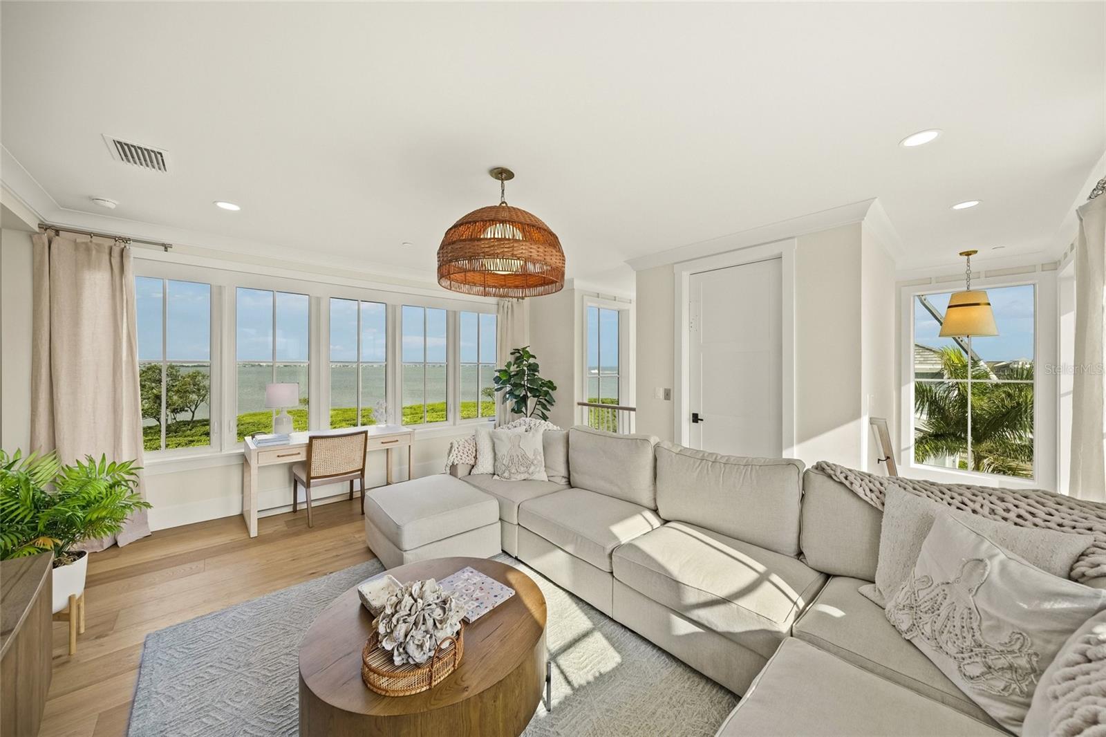 332 Harbour Sound Ct Property Photo 27