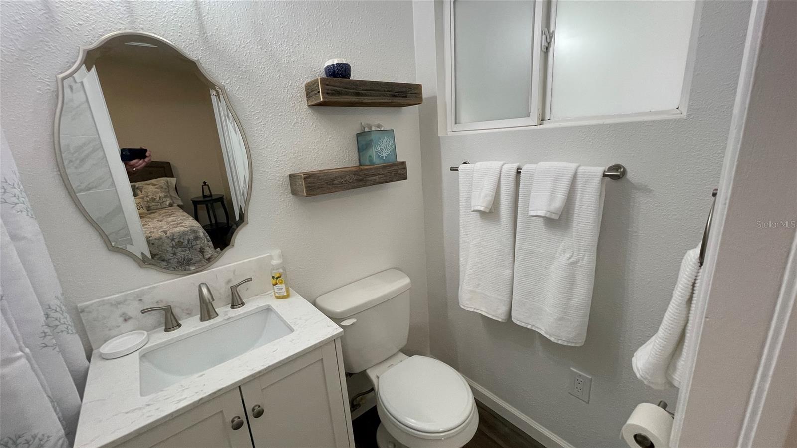 2504 S Milmar Dr Property Photo 15