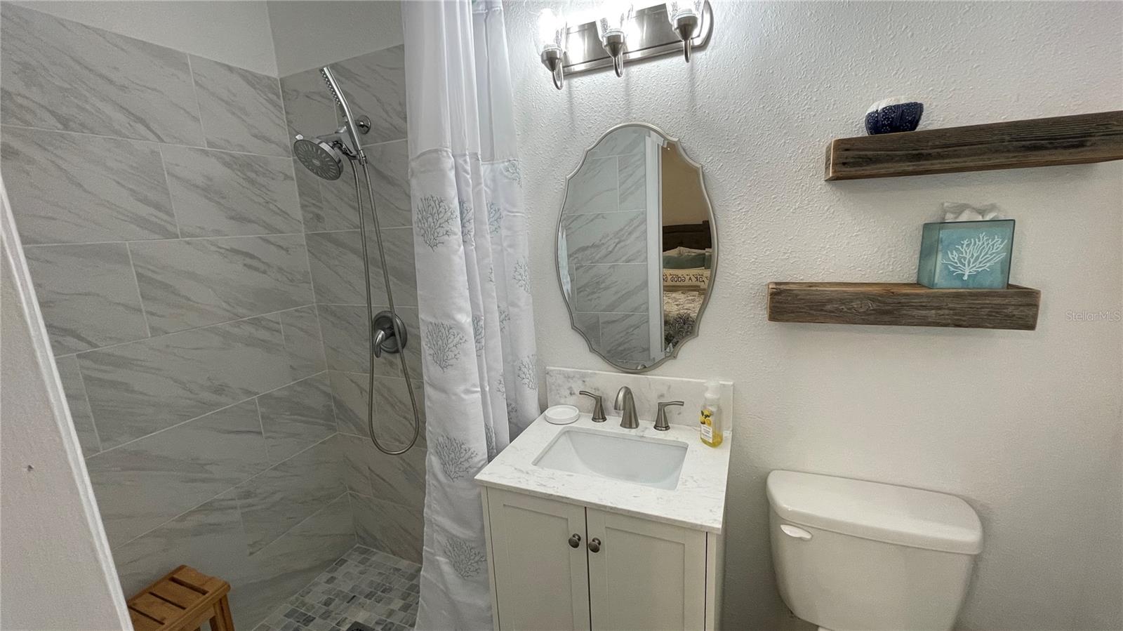2504 S Milmar Dr Property Photo 16