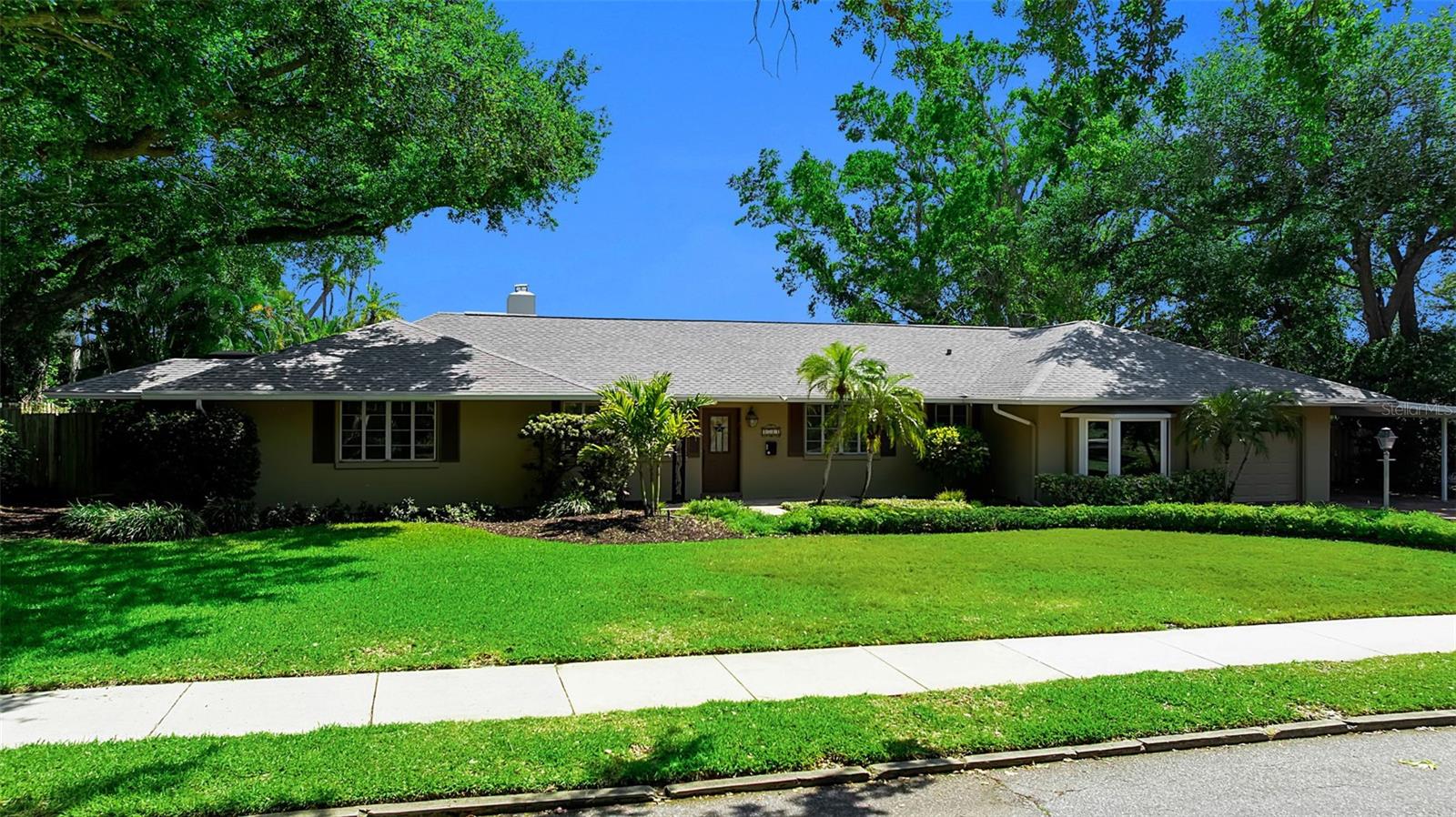 1714 SOUTH DR Property Photo 1