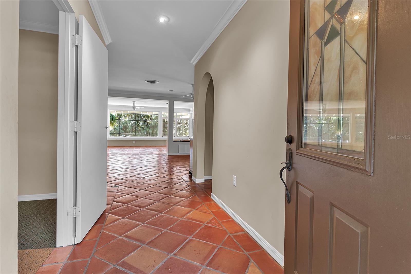 1714 South Dr Property Photo 9