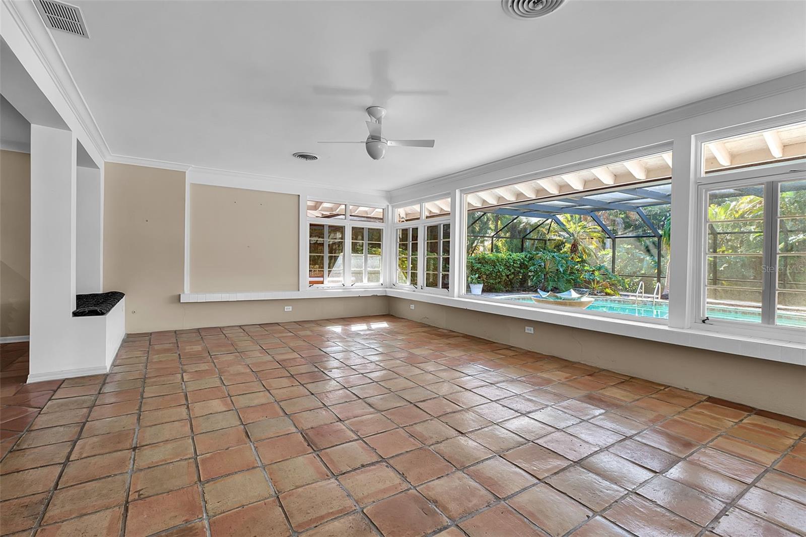 1714 South Dr Property Photo 16