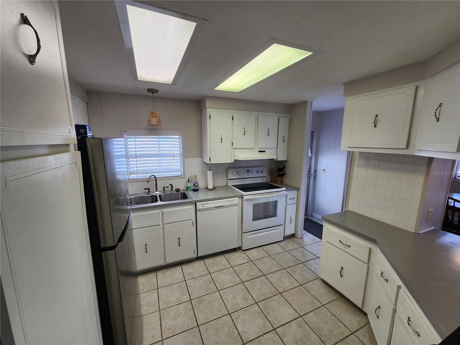 808 53rd Ave E #256 Property Photo 5
