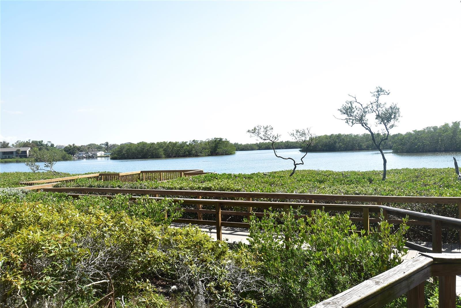 1510 Pelican Point Dr #ba168 Property Photo 11