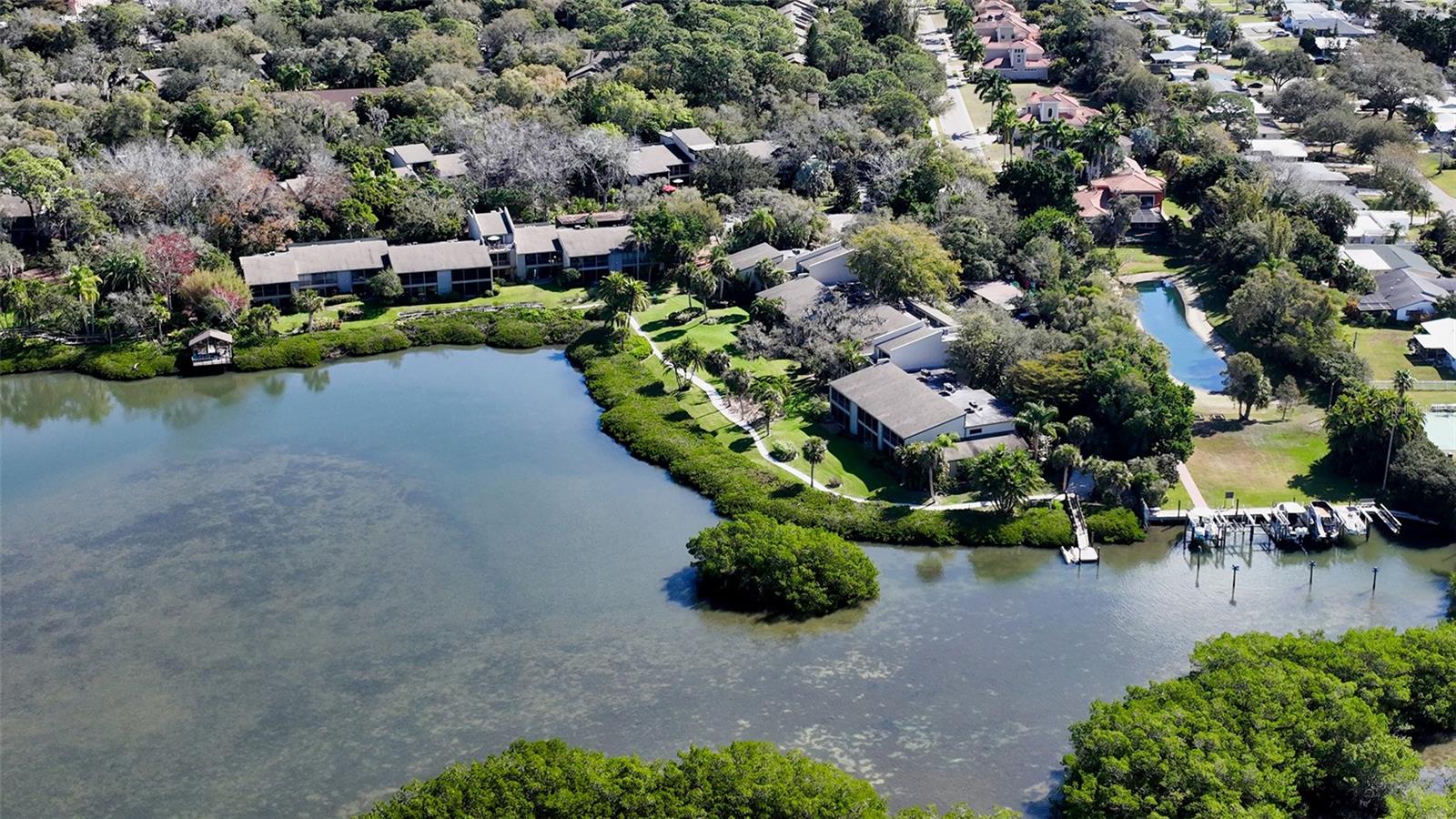 1510 Pelican Point Dr #ba168 Property Photo 28