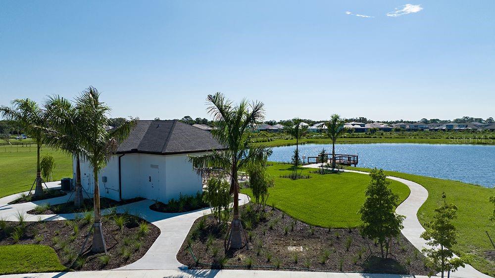 10621 Orbit Ter Property Photo 18