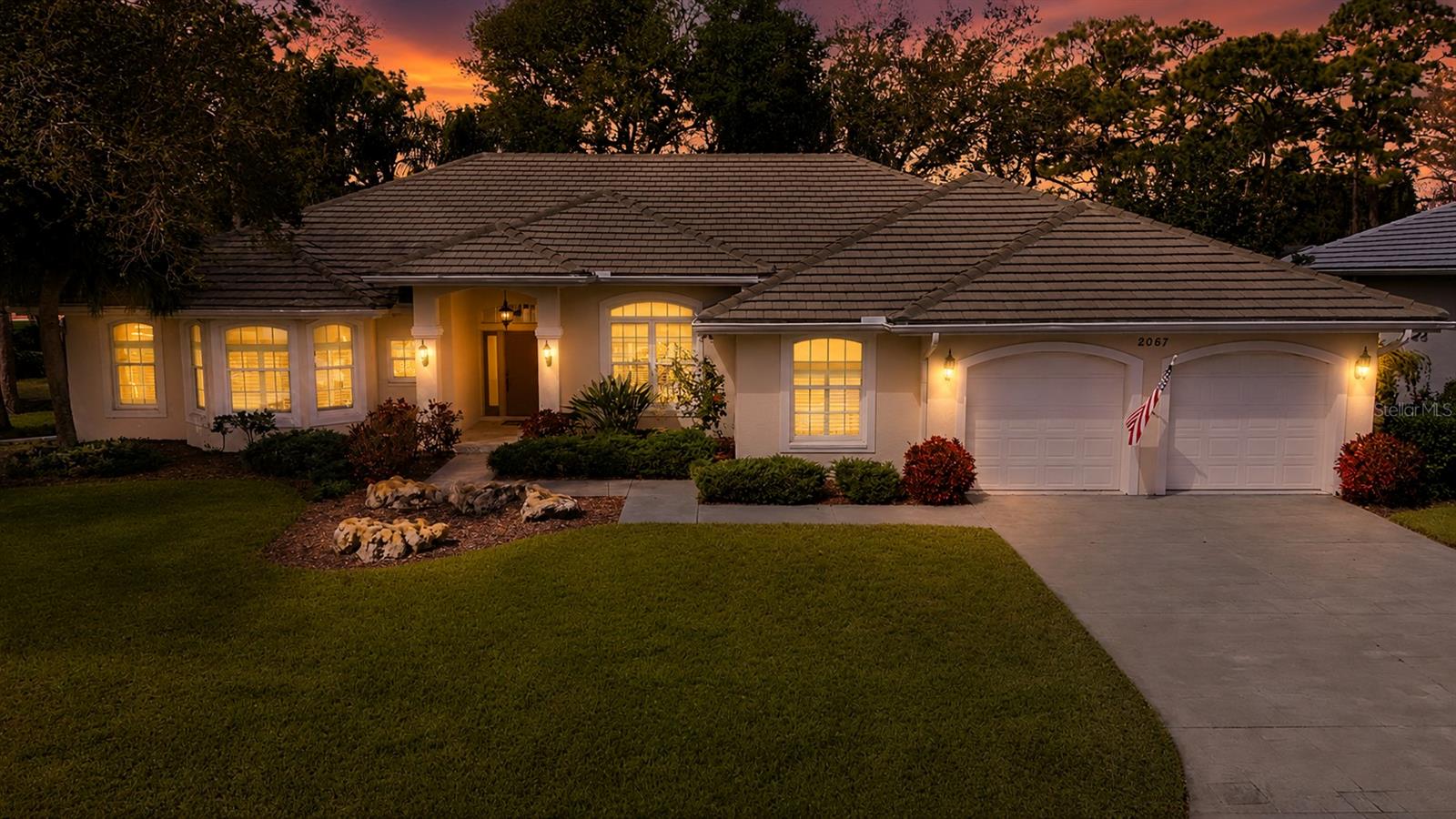 2067 Tocobaga Ln Property Photo 1