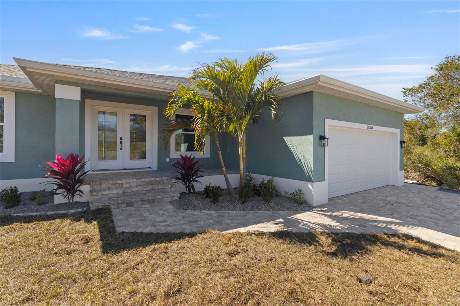 17203 Chase Ave Property Photo 3