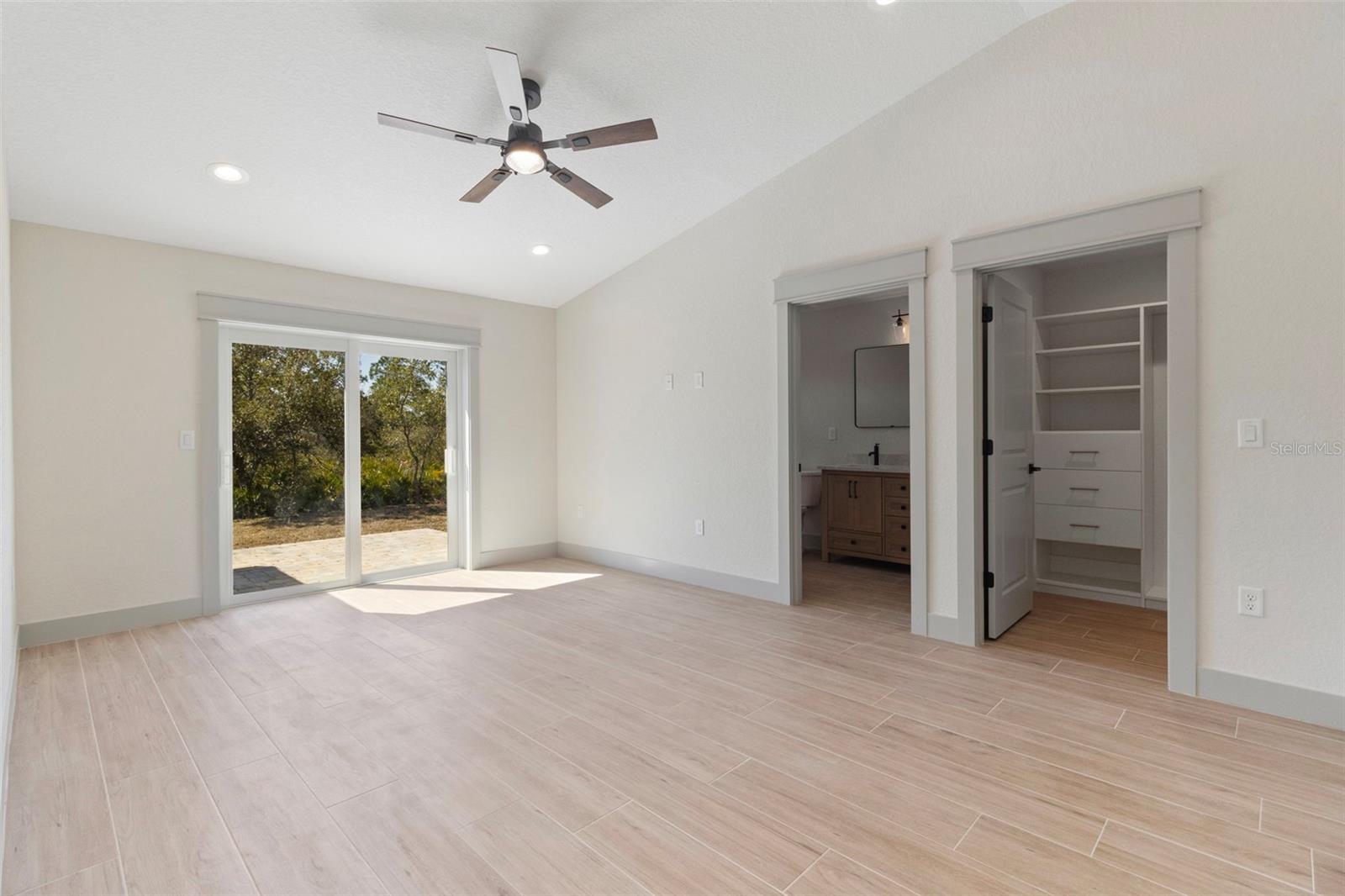 17203 Chase Ave Property Photo 14