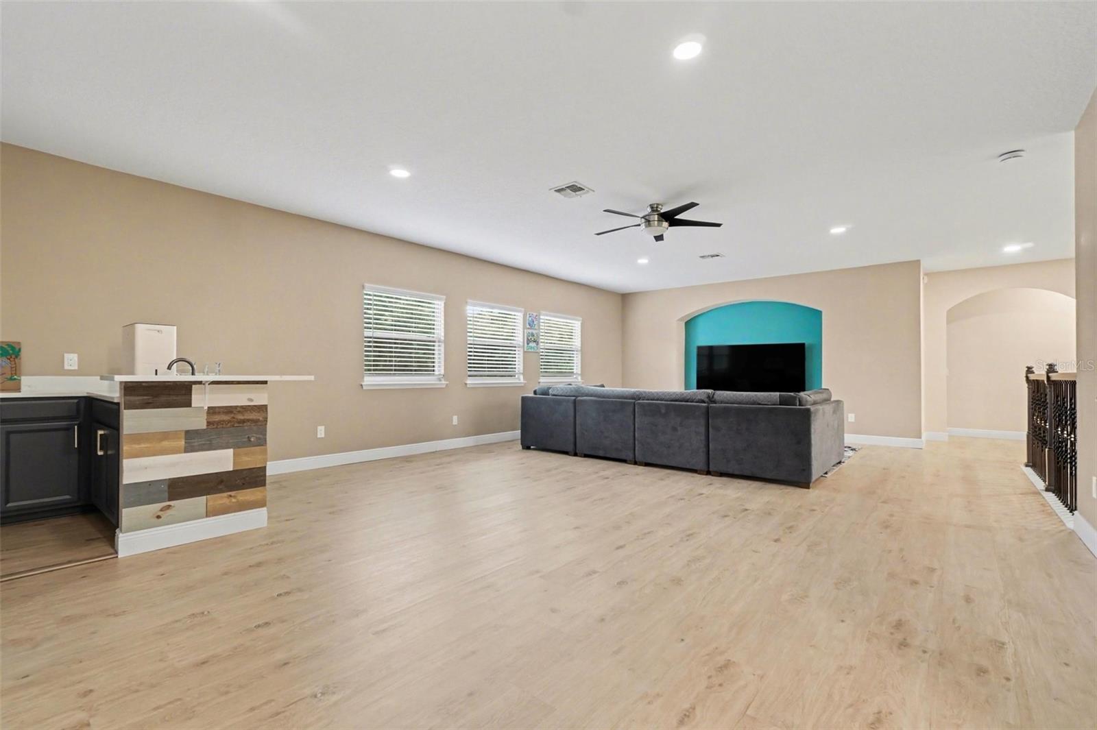 17987 Gourd Neck Loop Property Photo 15