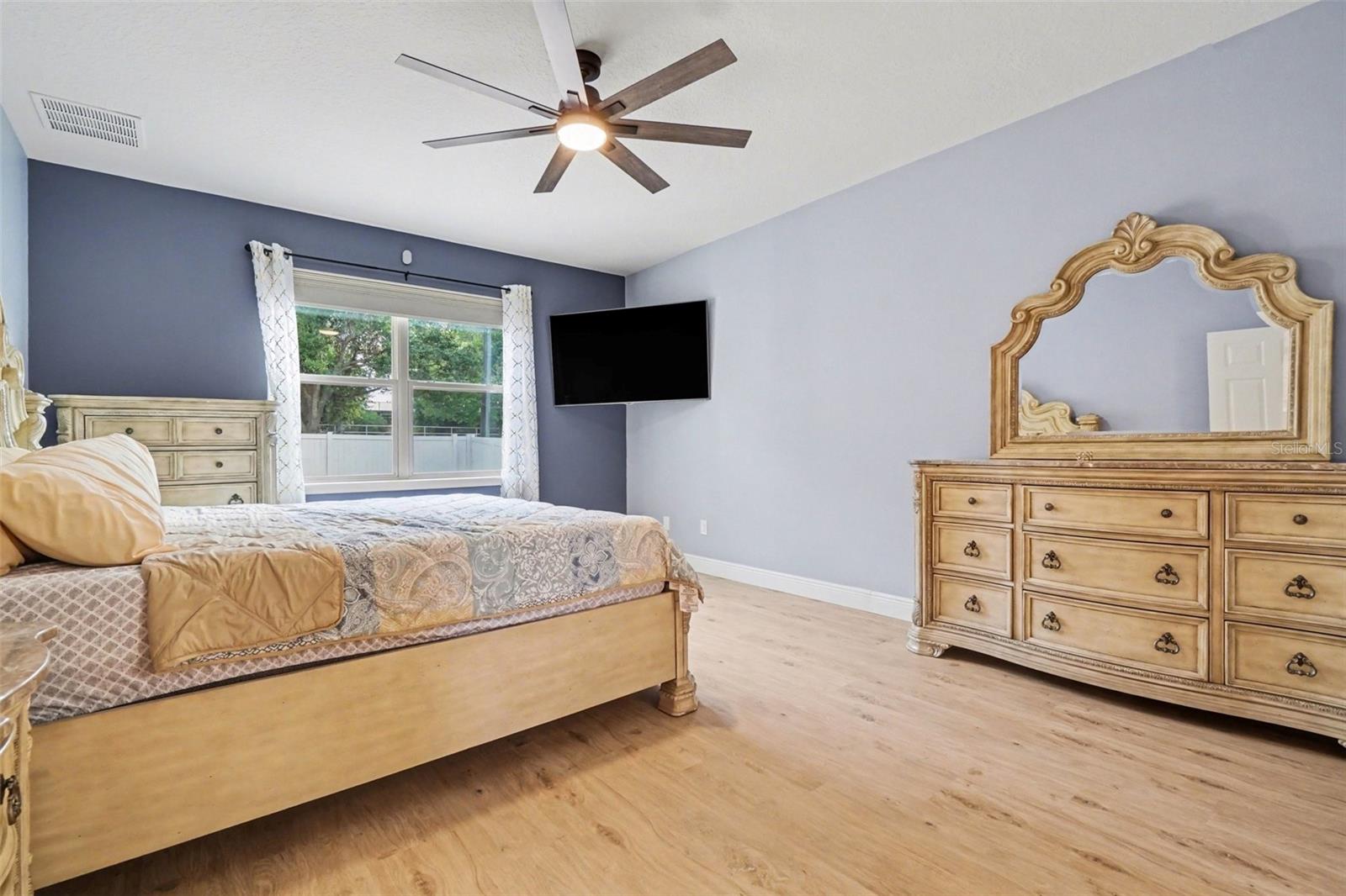 17987 Gourd Neck Loop Property Photo 16