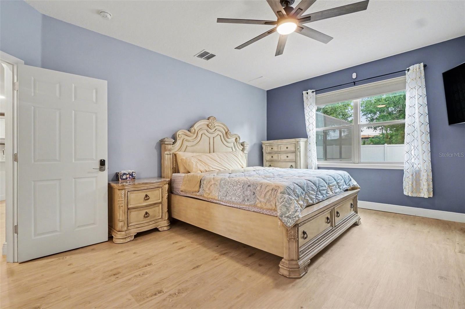 17987 Gourd Neck Loop Property Photo 17
