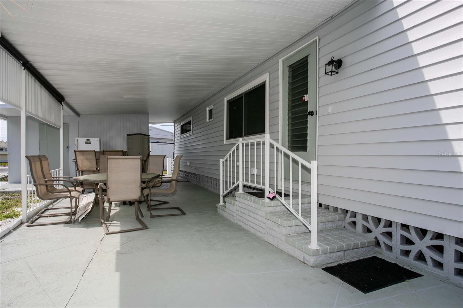 5105 8th St W Property Photo 10