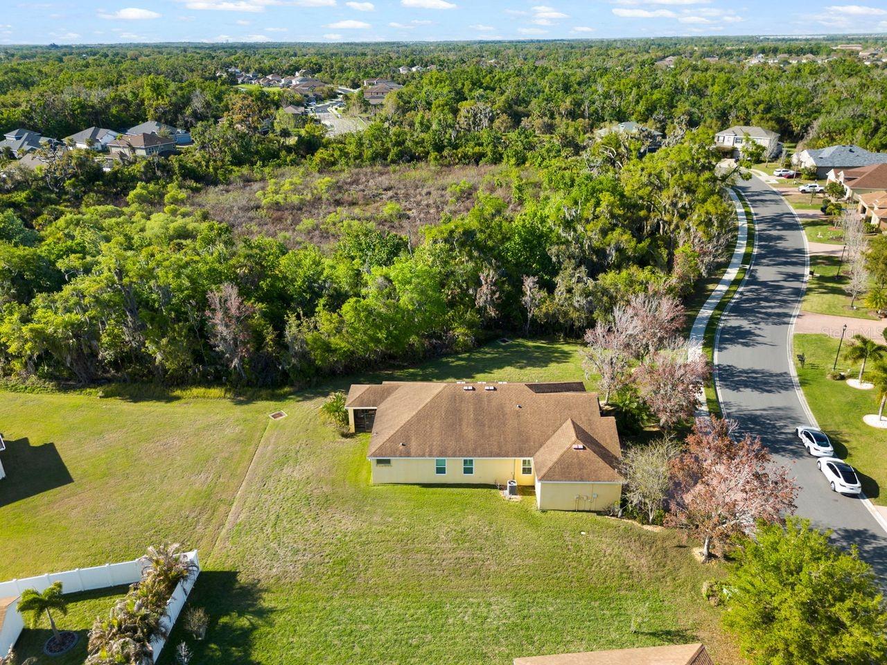 5515 74th Pl E Property Photo 9