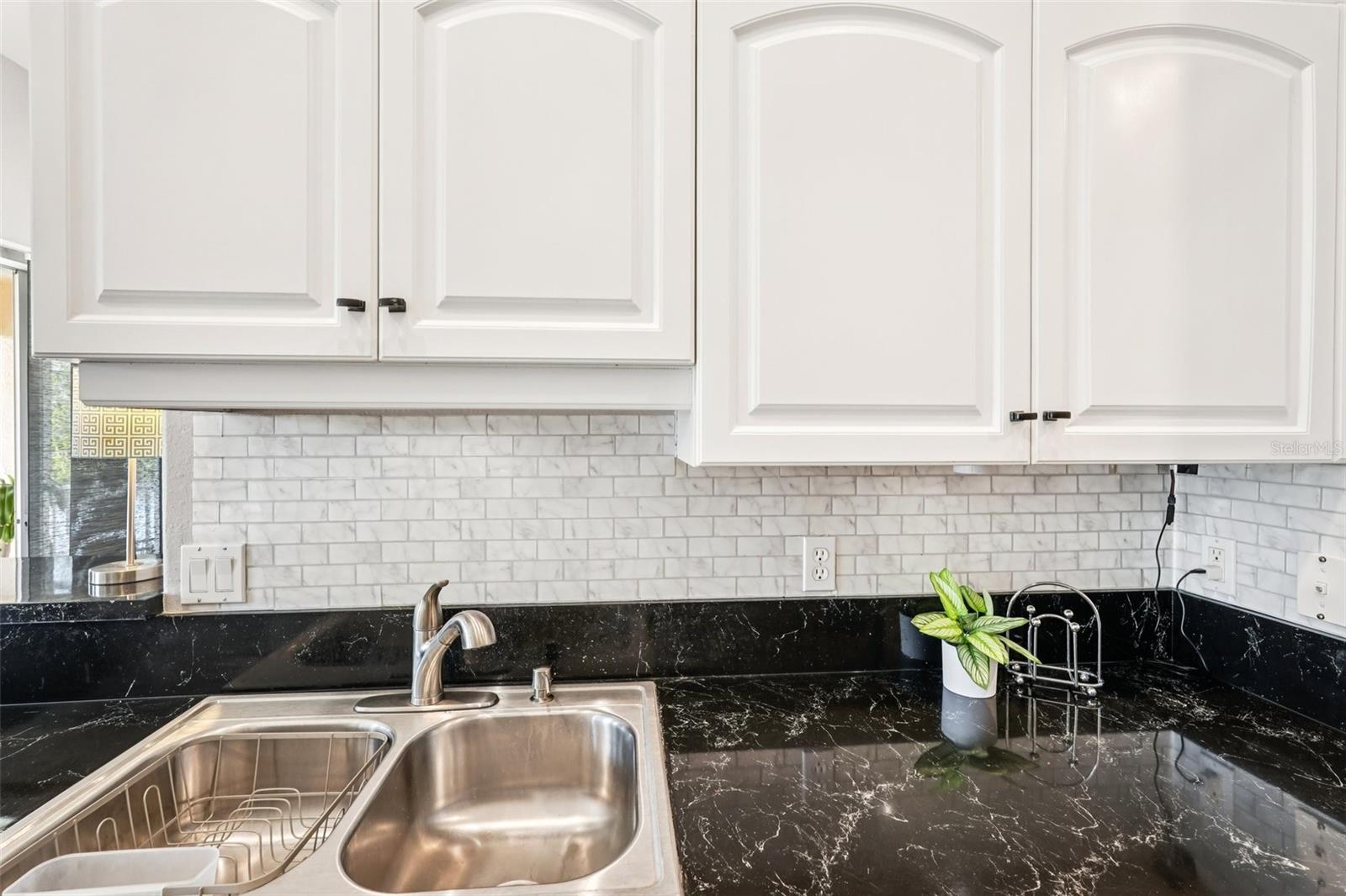 4270 Vicenza Dr #d40 Property Photo 14