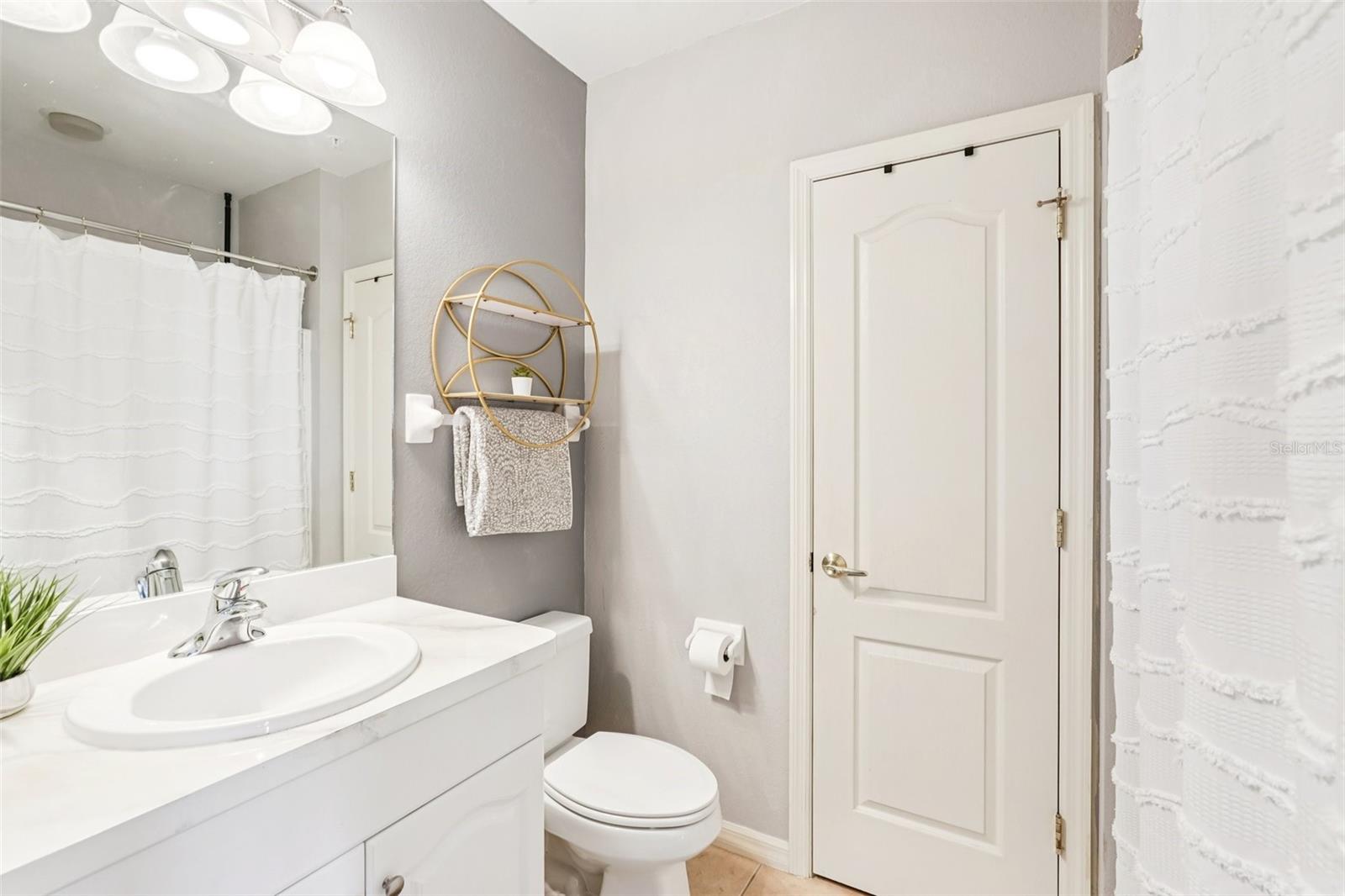 4270 Vicenza Dr #d40 Property Photo 18