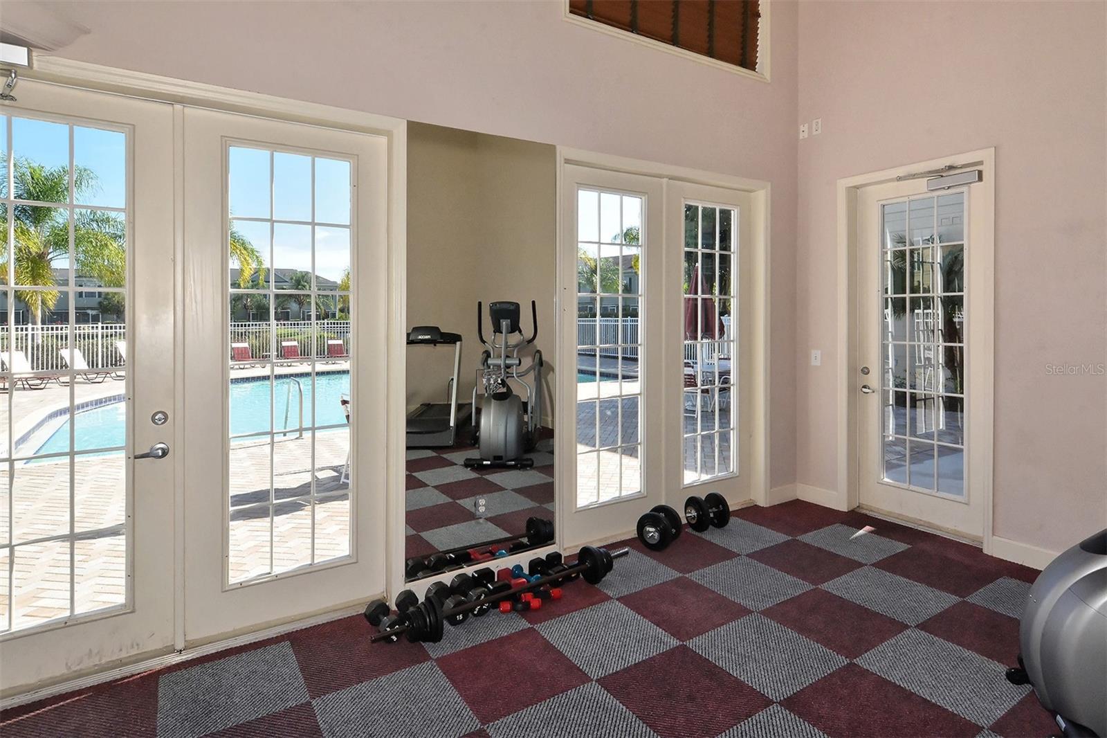 7721 Plantation Cir Property Photo 35
