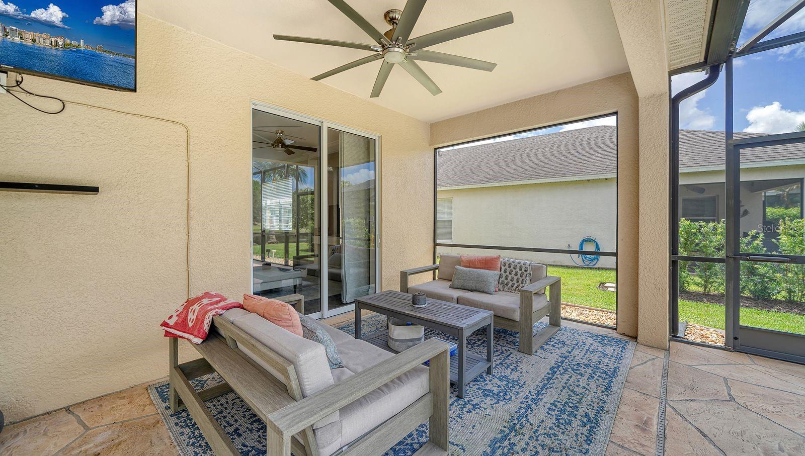 6122 Blue Runner Ct Property Photo 7