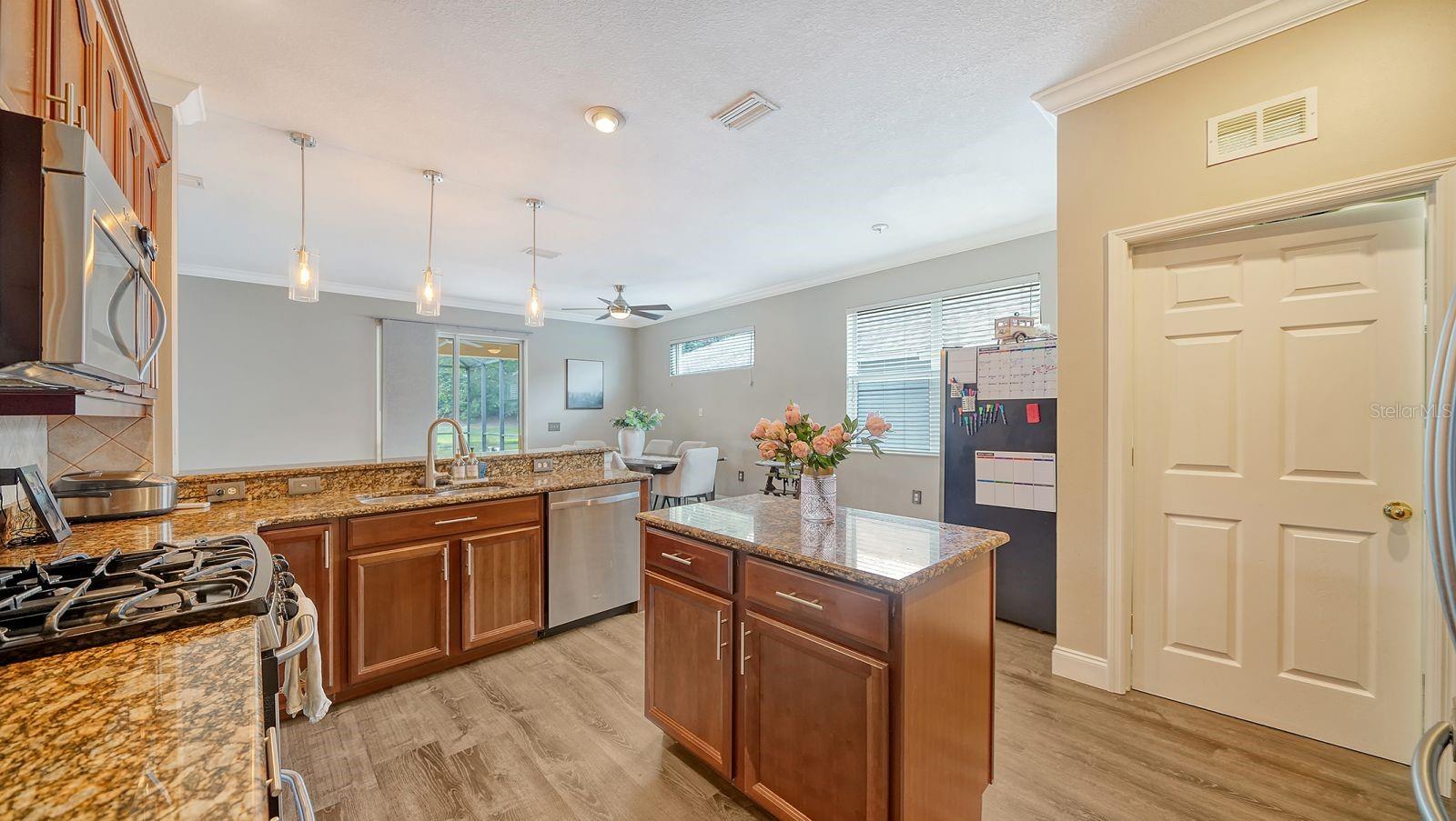 6122 Blue Runner Ct Property Photo 13