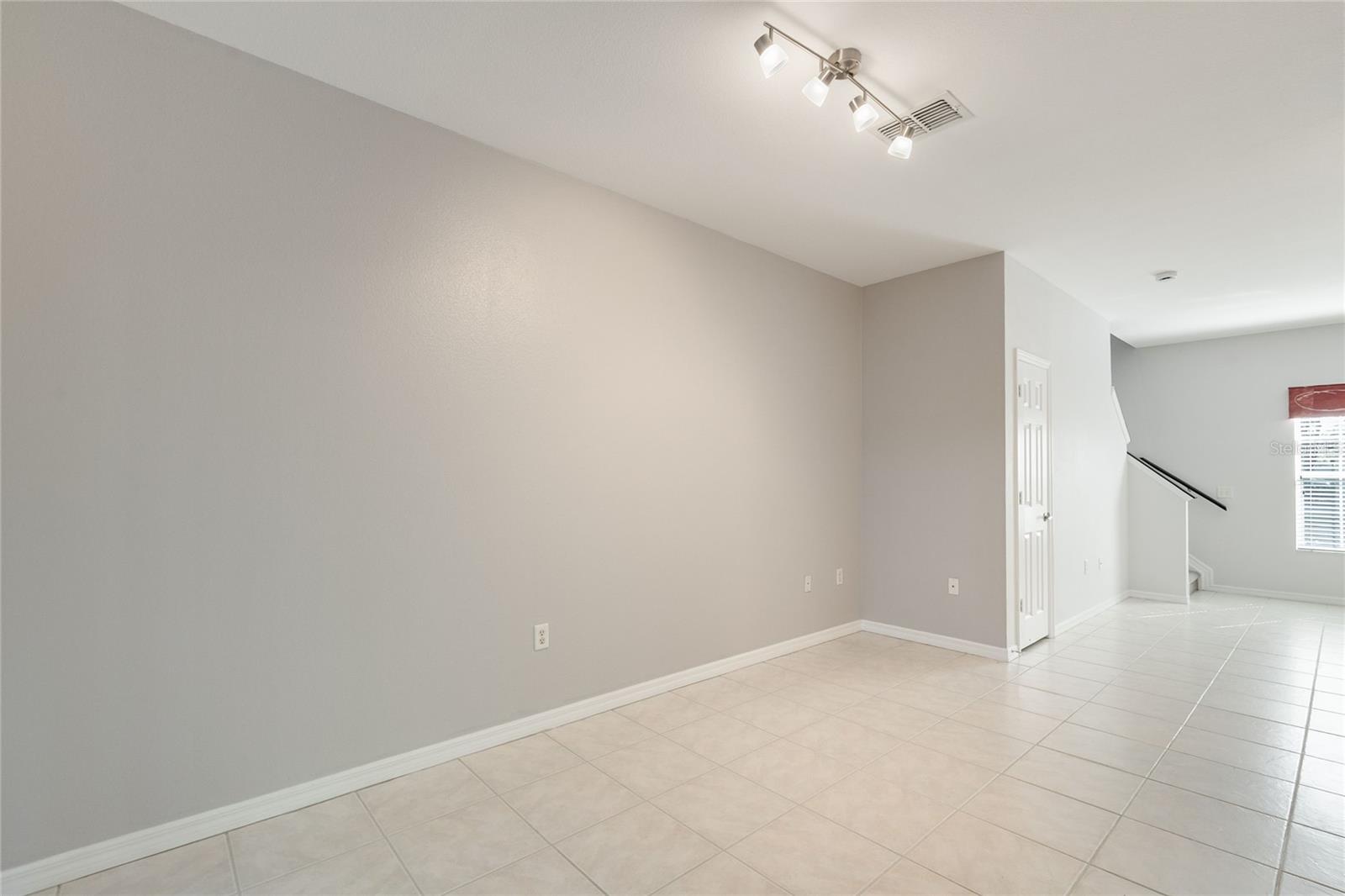 7698 Plantation Cir Property Photo 12