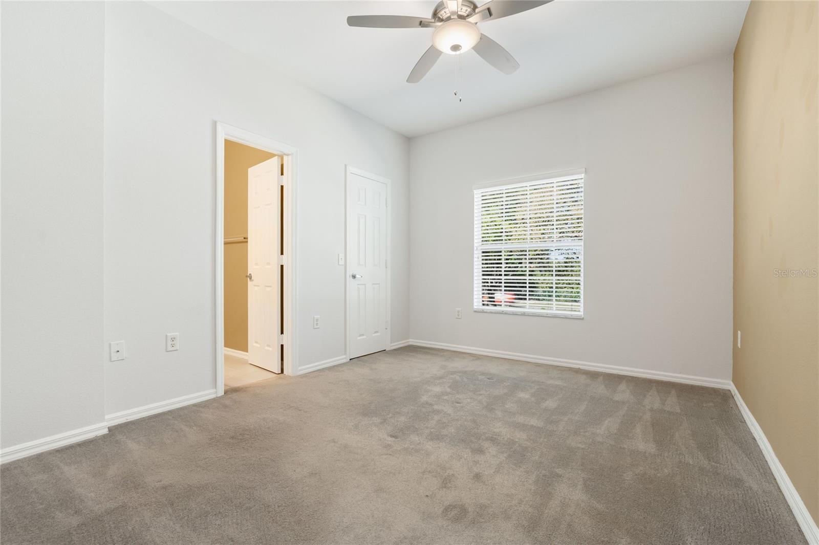 7698 Plantation Cir Property Photo 16