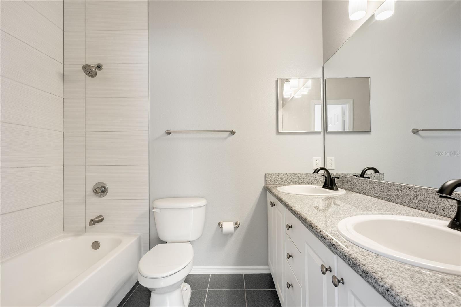7698 Plantation Cir Property Photo 23