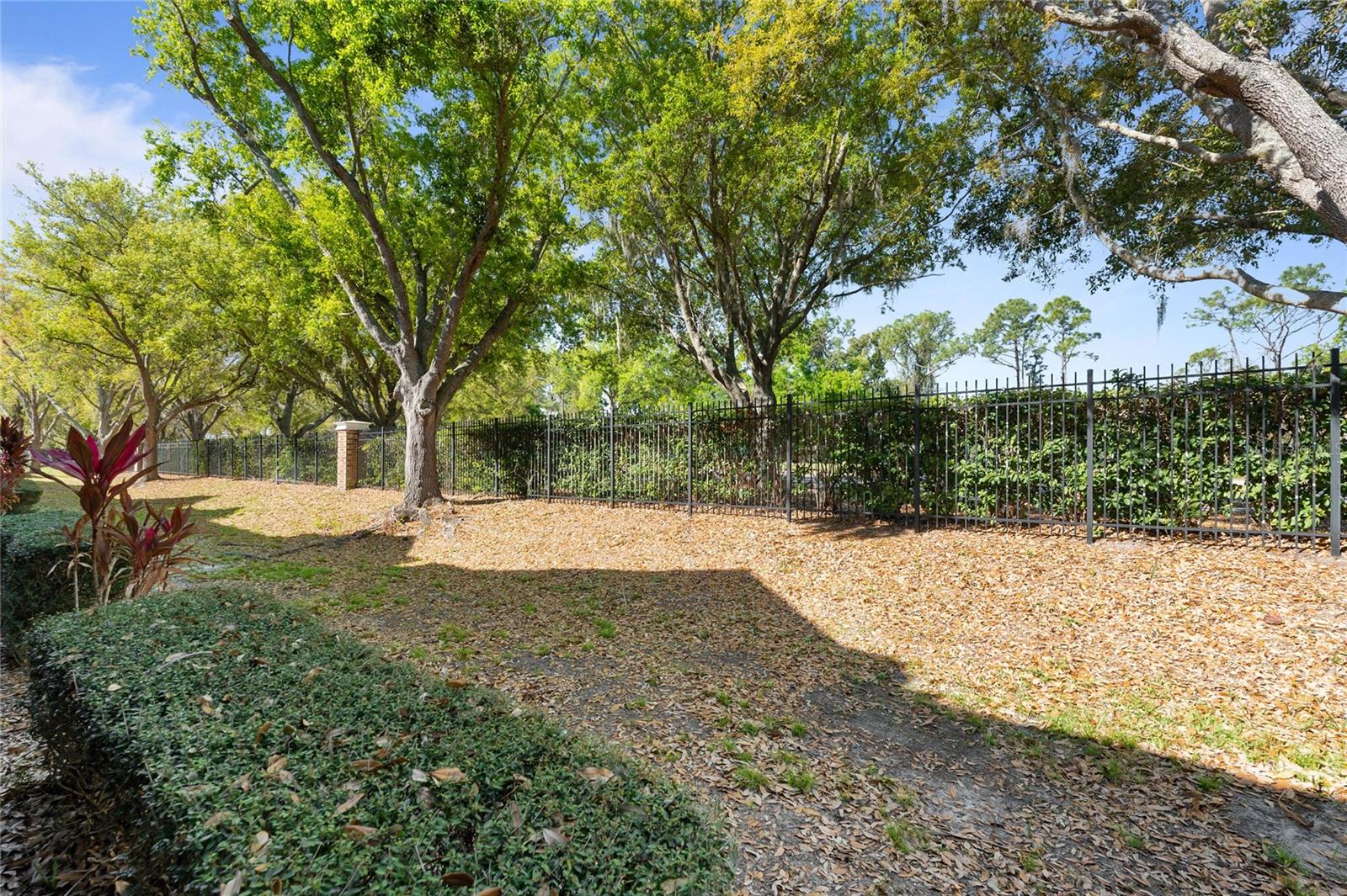 7698 Plantation Cir Property Photo 28