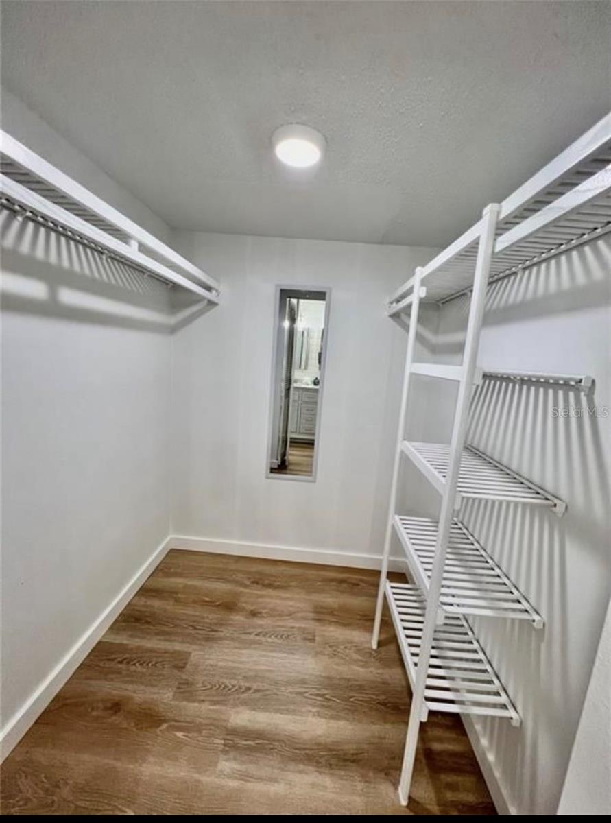 7203 Curtiss Ave #1a Property Photo 12