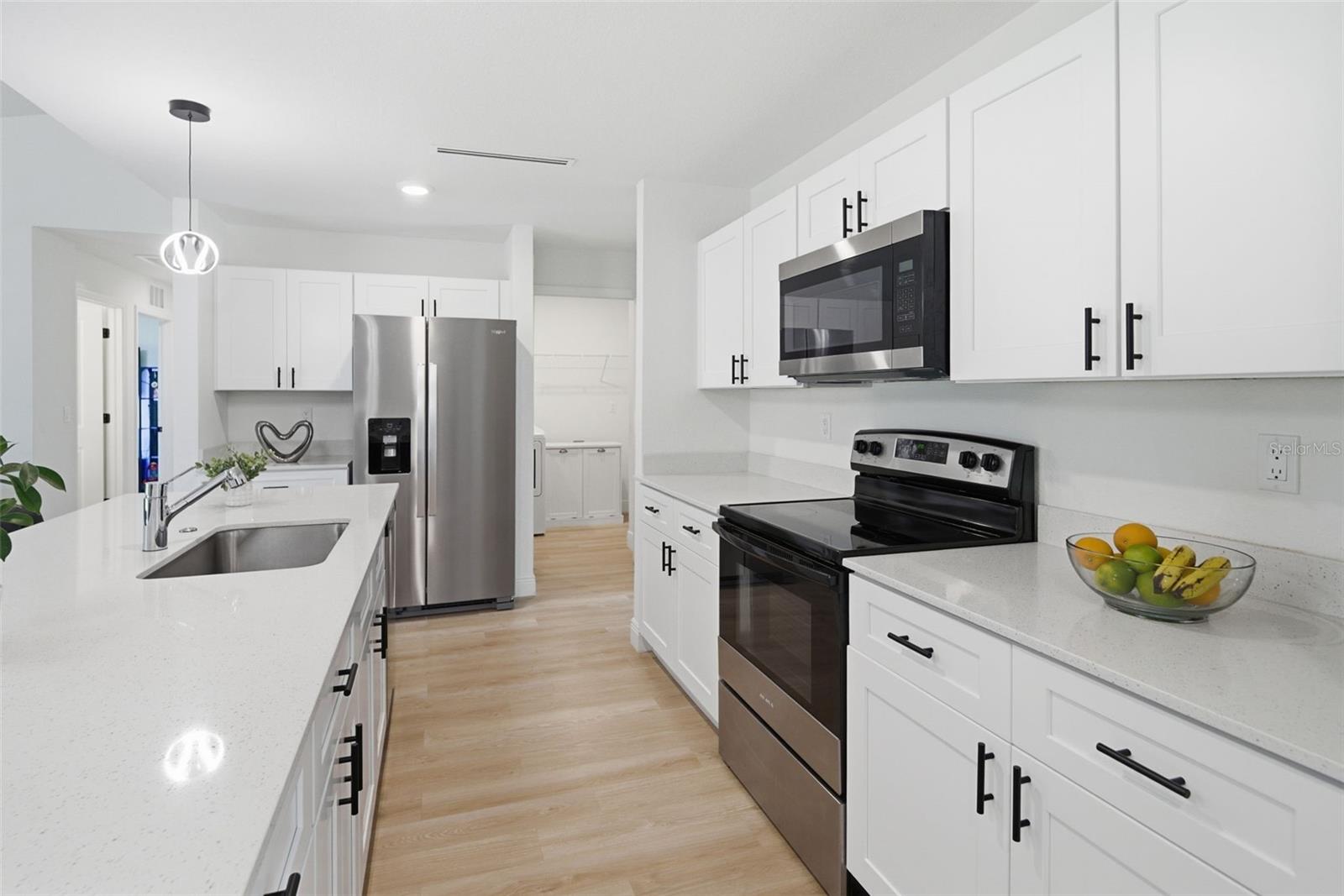 49 Troutdale St Property Photo 11
