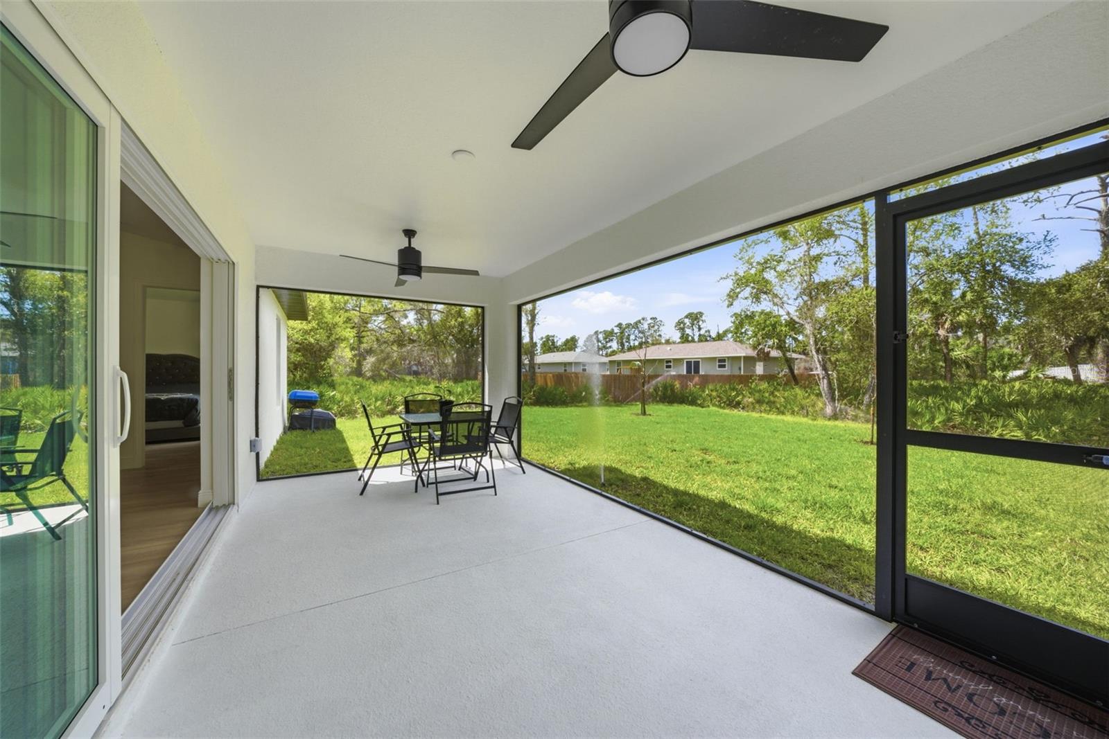 49 Troutdale St Property Photo 13