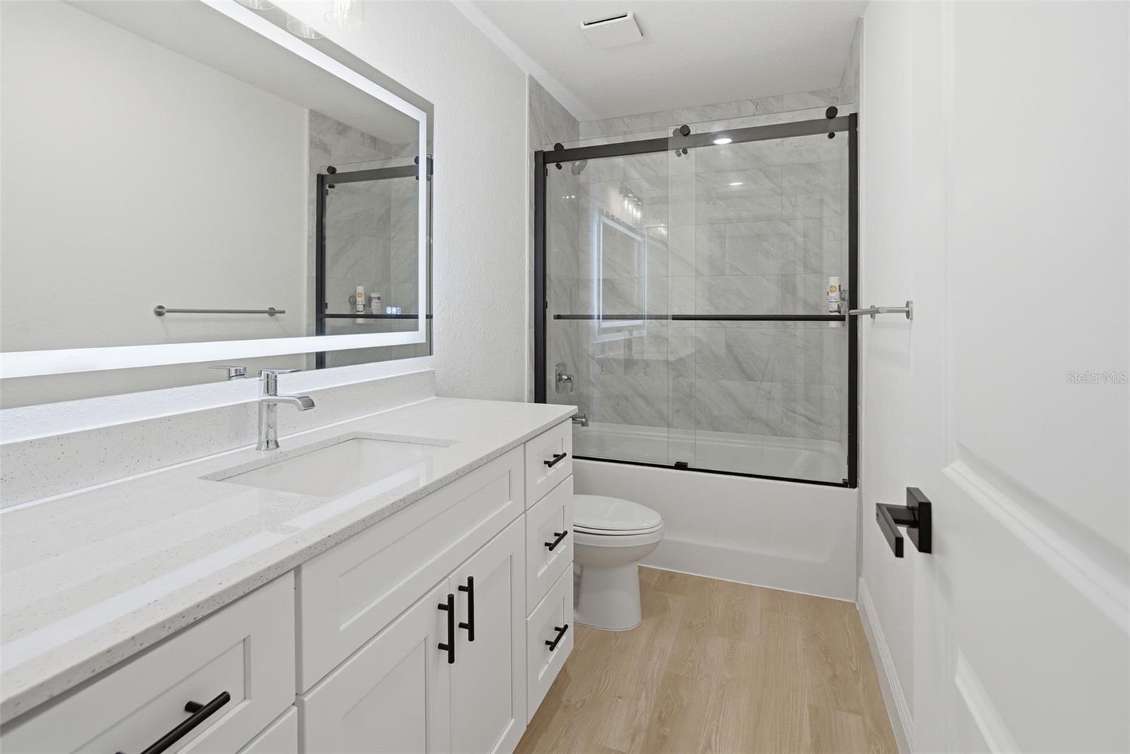 49 Troutdale St Property Photo 23