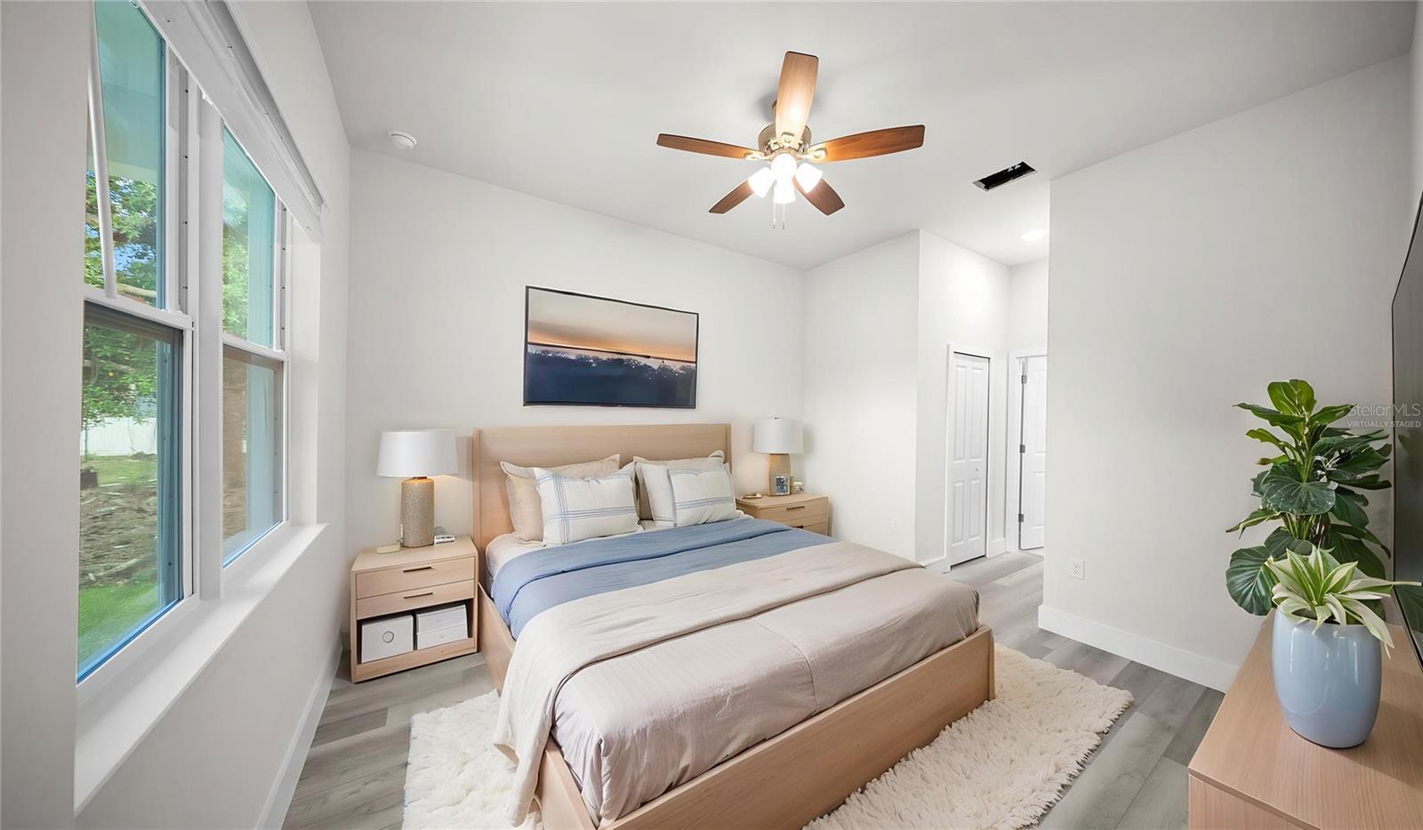 5244 Redwood Ter Property Photo 12