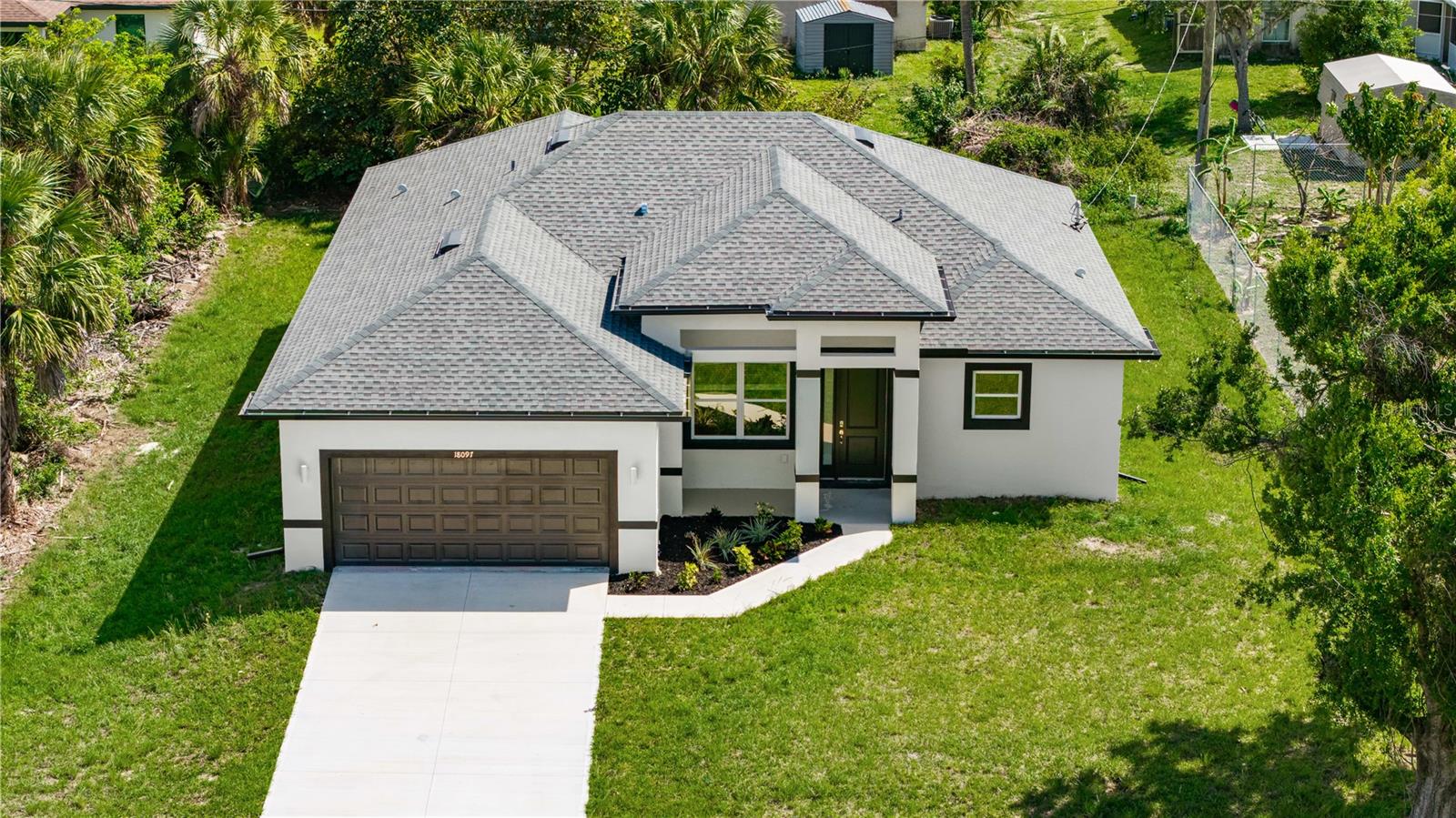 18097 Cochran Blvd Property Photo 2