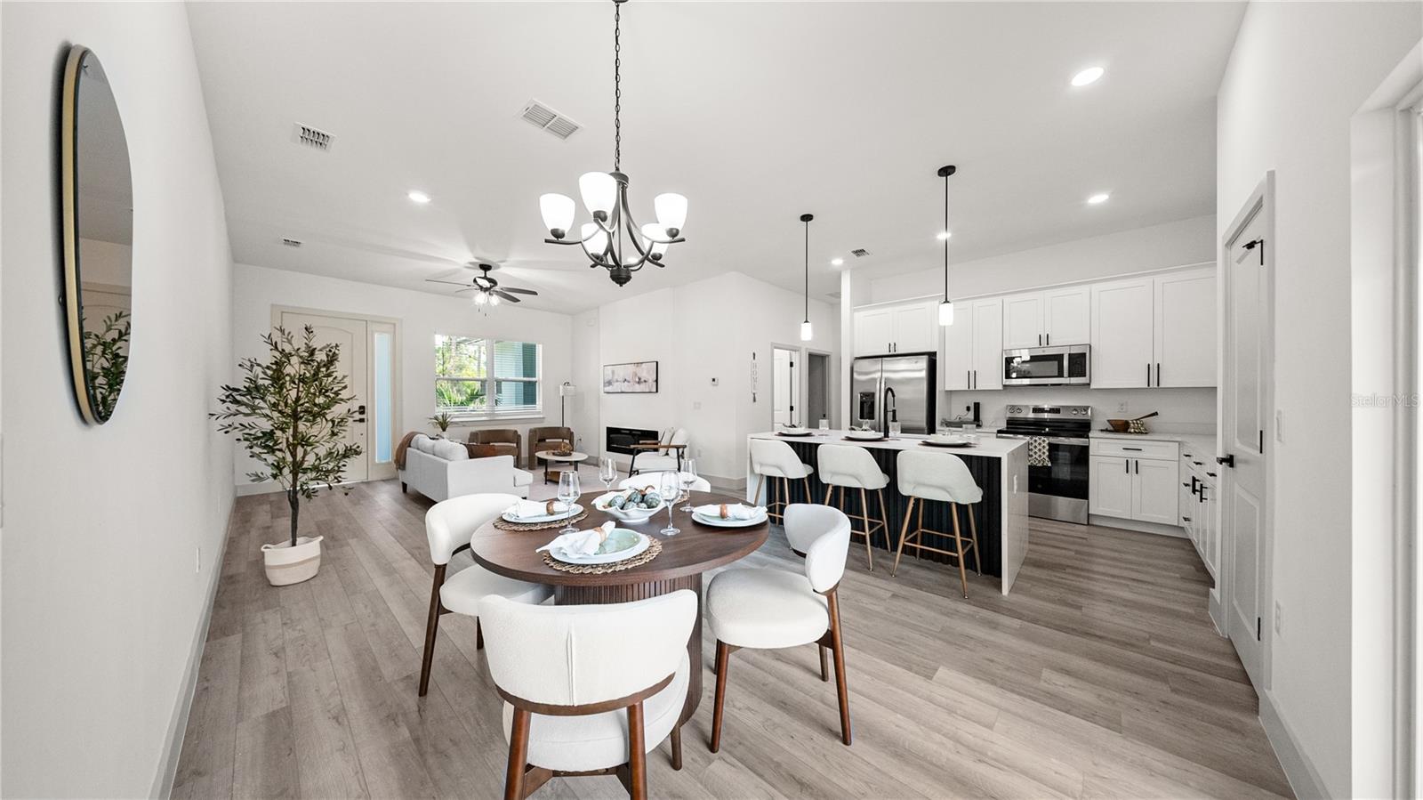 18097 Cochran Blvd Property Photo 8